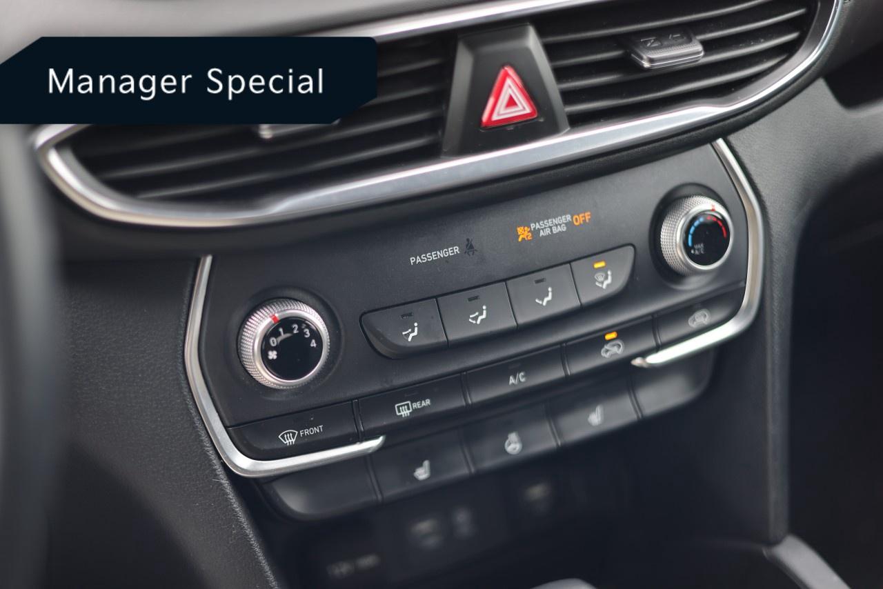 2020 Hyundai Santa Fe 2.4L Essential AWD w/Safety Package Photo