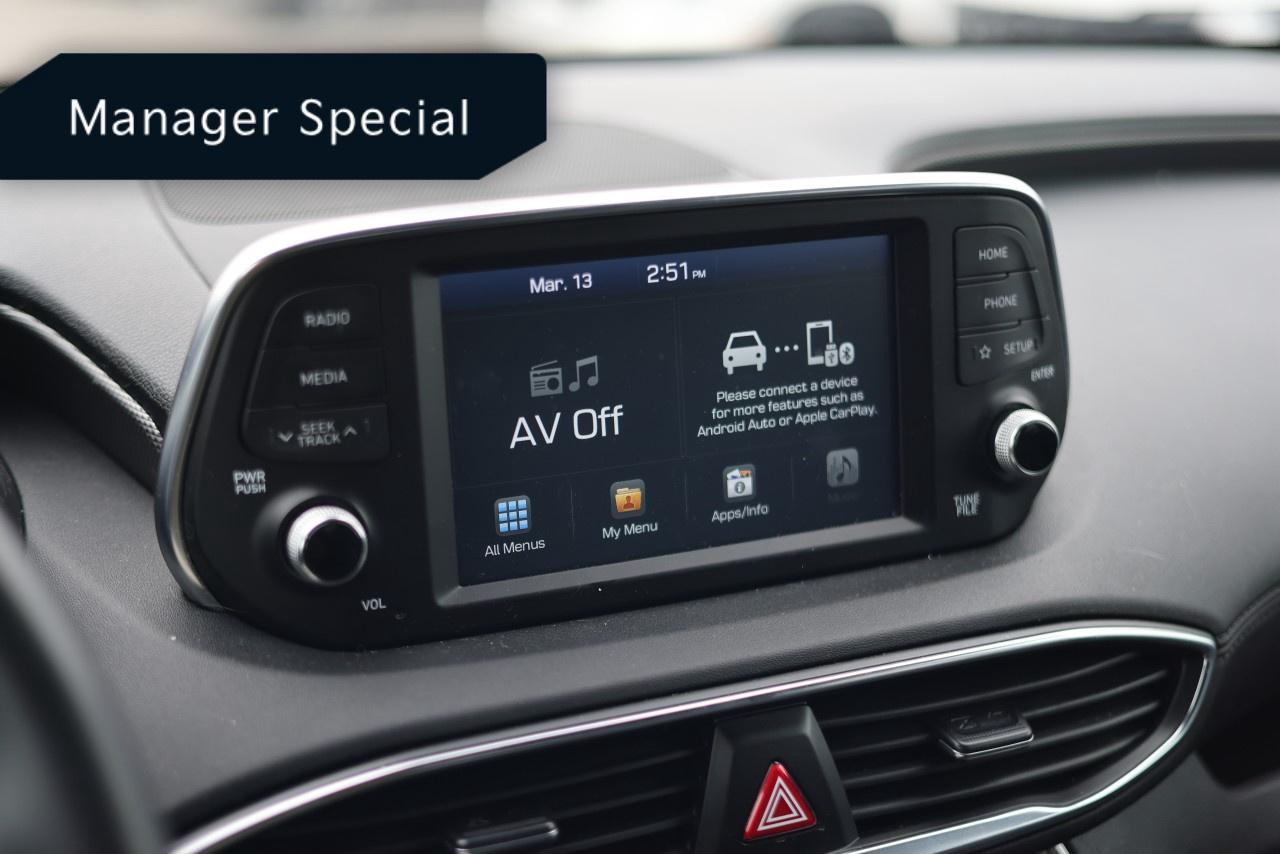 2020 Hyundai Santa Fe 2.4L Essential AWD w/Safety Package Photo