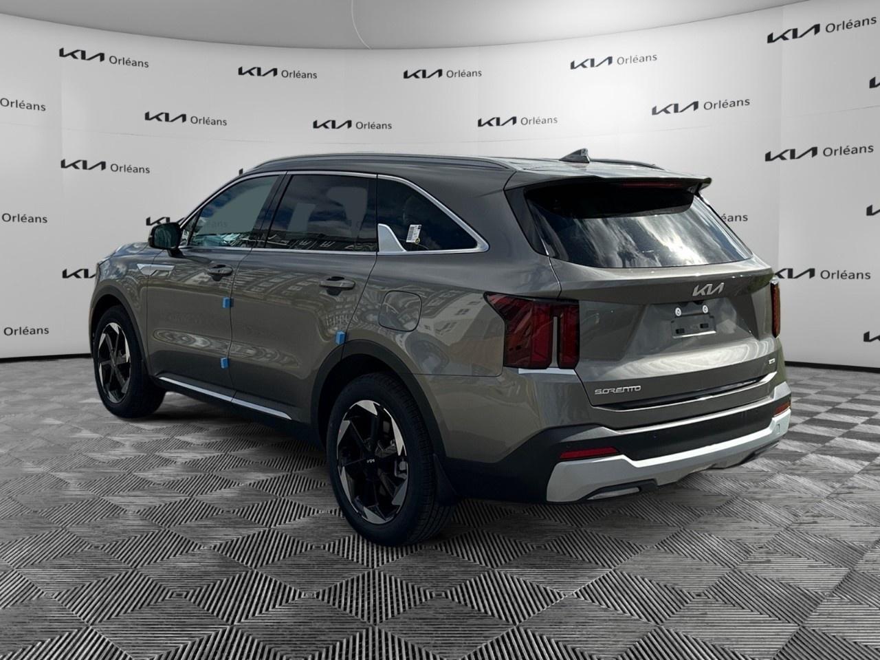 2026 Kia Sorento Hybrid LX AWD Photo4