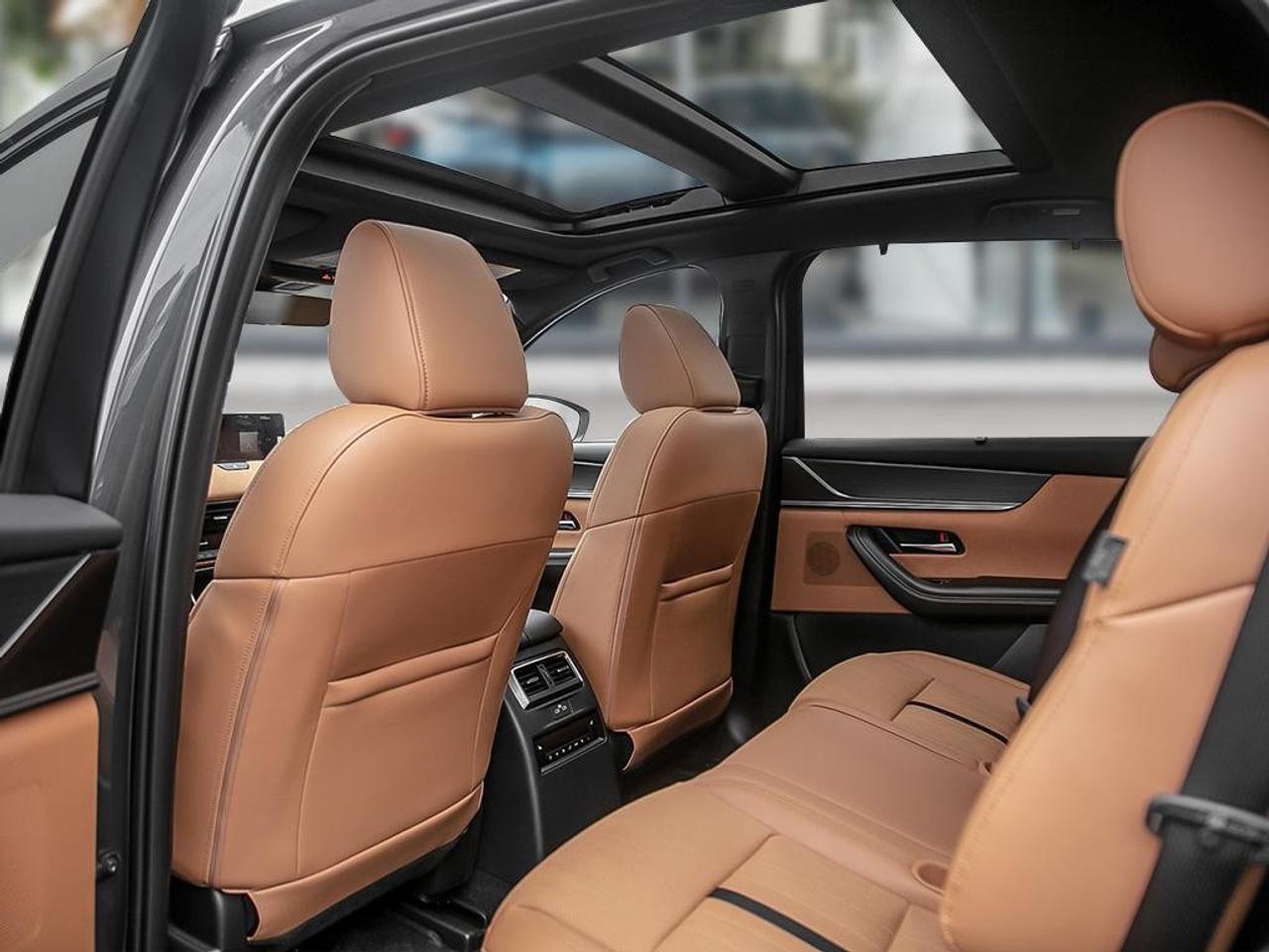 2026 Mazda CX-70 PHEV Signature AWD Photo