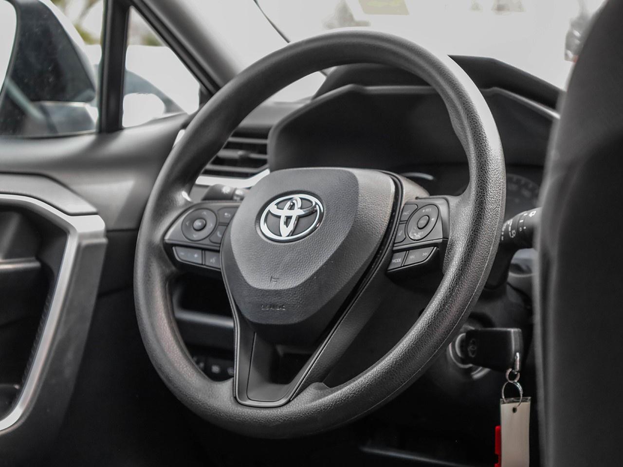 2024 Toyota RAV4 LE Photo
