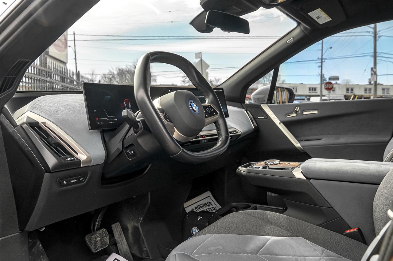2022 BMW iX xDrive50 | MASSAGE SEATS | HUD | 360 CAM | HARMAN& Photo