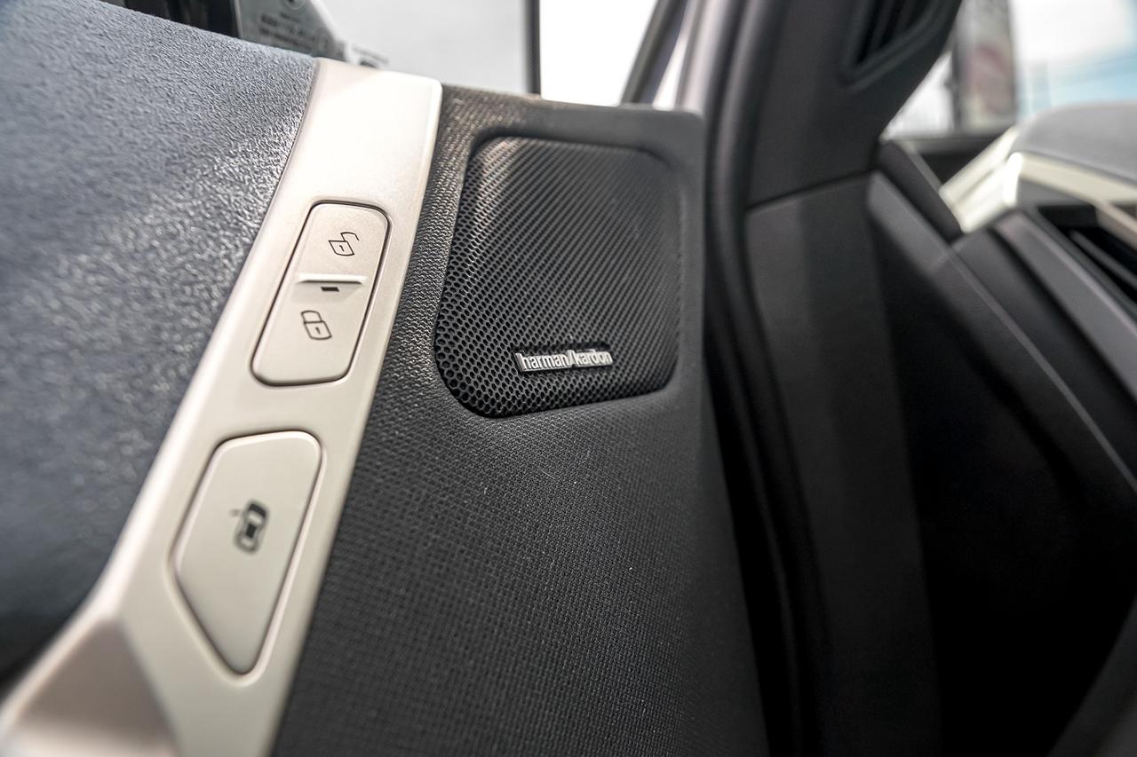 2022 BMW iX xDrive50 | MASSAGE SEATS | HUD | 360 CAM | HARMAN& Photo