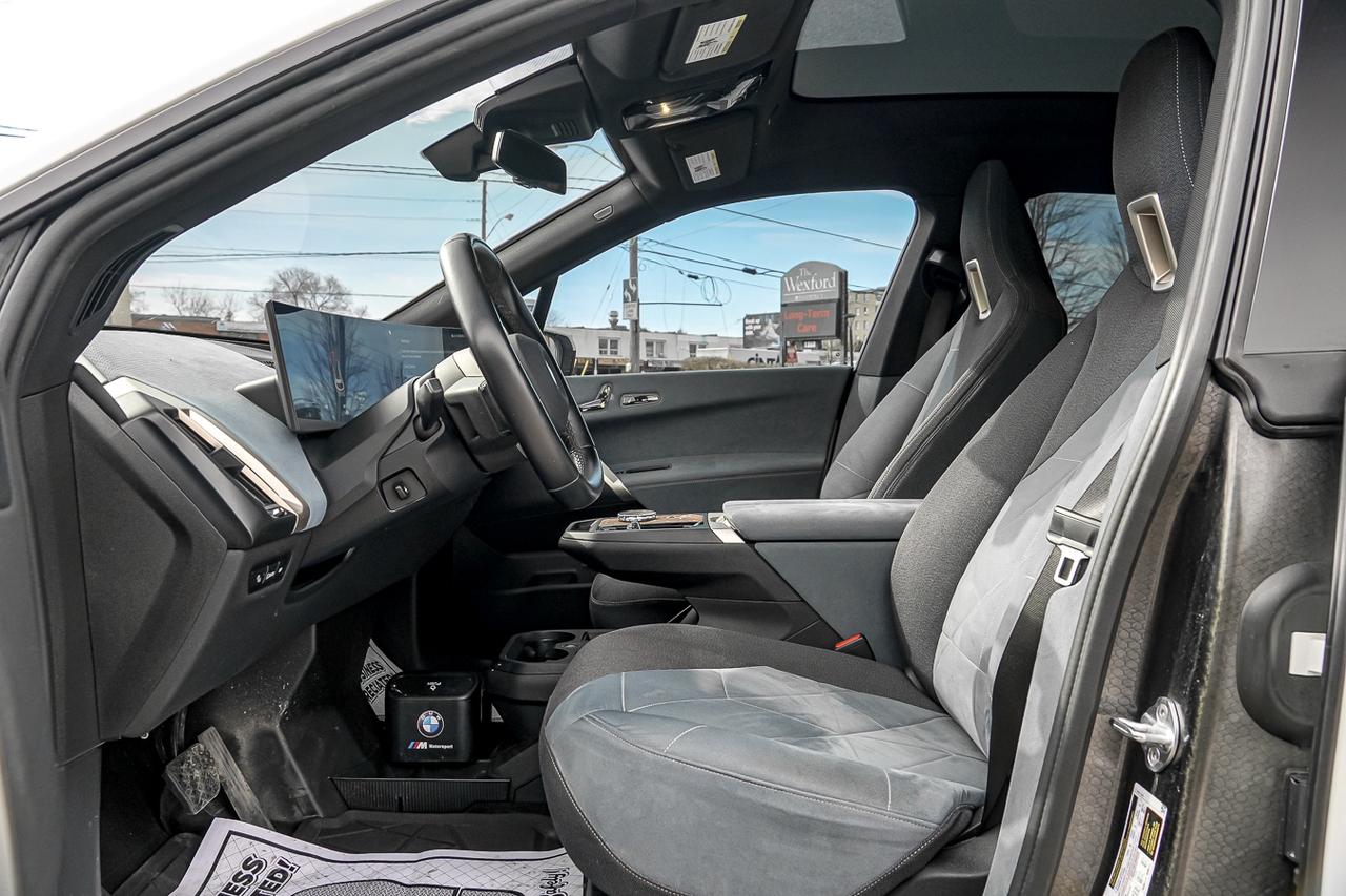 2022 BMW iX xDrive50 | MASSAGE SEATS | HUD | 360 CAM | HARMAN& Photo