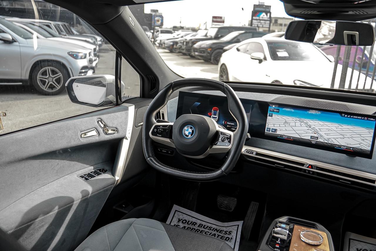 2022 BMW iX xDrive50 | MASSAGE SEATS | HUD | 360 CAM | HARMAN& Photo