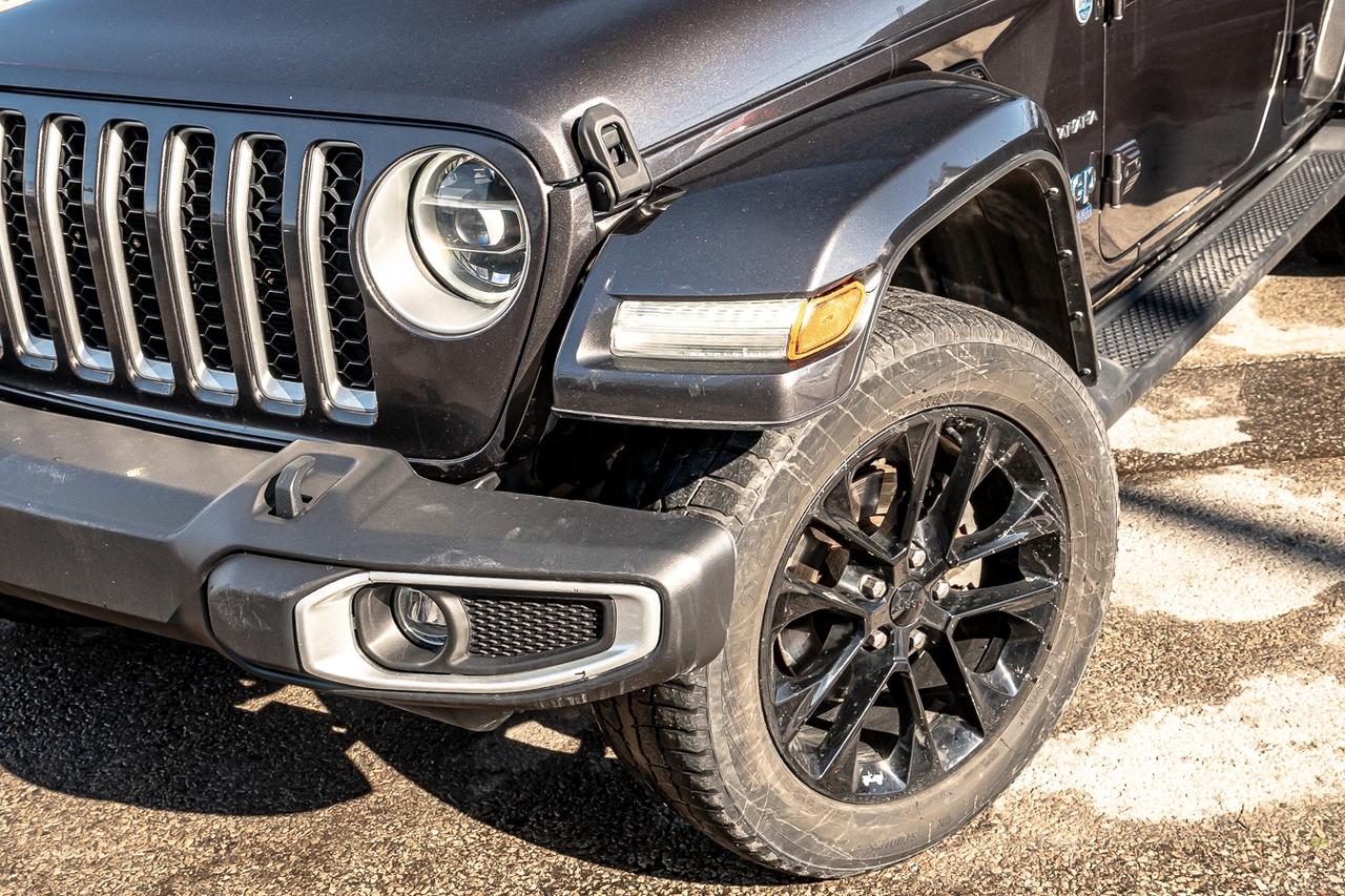 2021 Jeep Wrangler UNLIMITED SAHARA HYBRID | TOP OFF | NAVI | HEATED Photo3