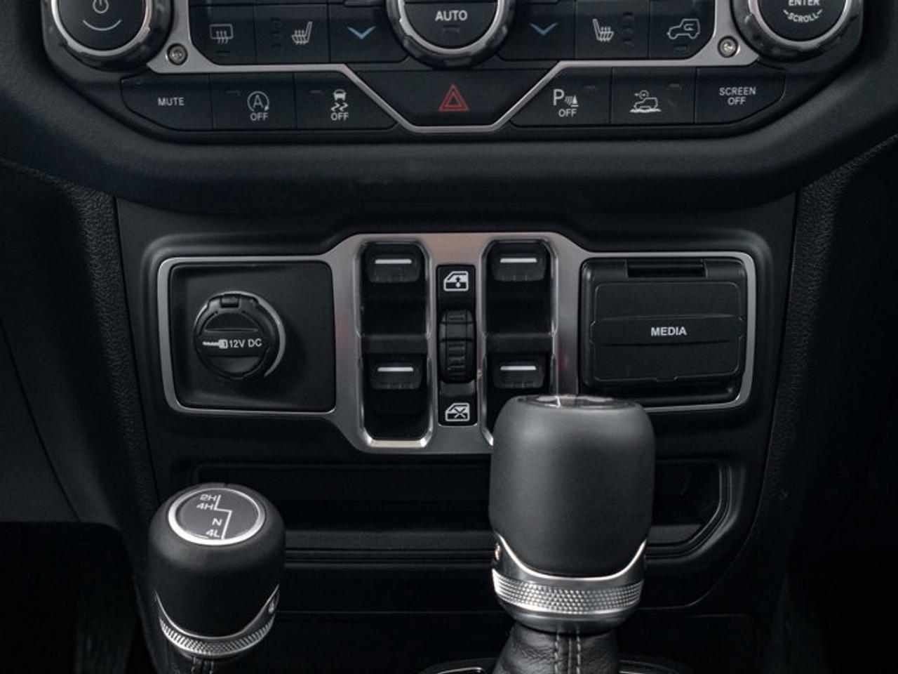 2026 Jeep Wrangler Sahara Photo