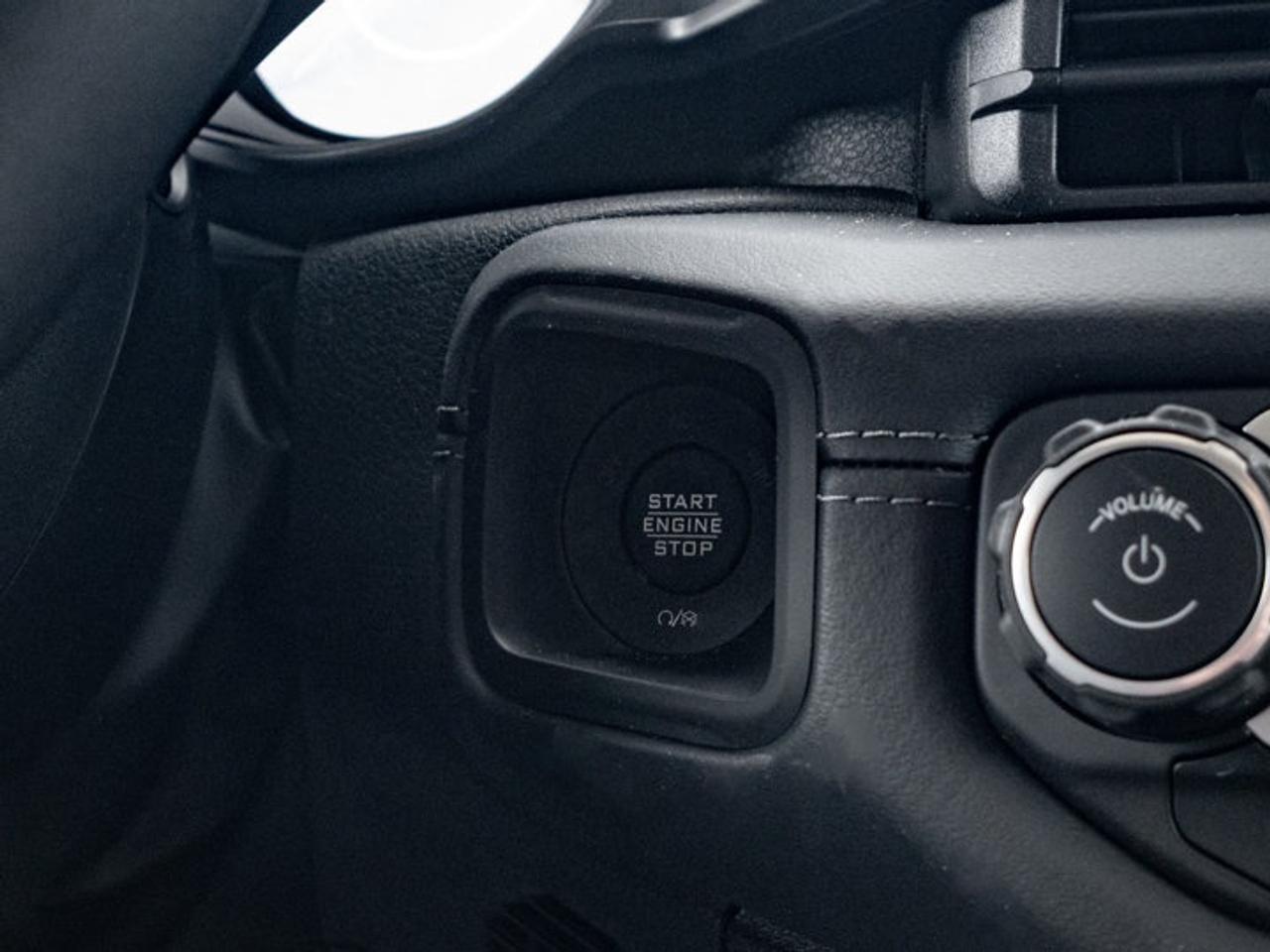 2026 Jeep Wrangler Sahara Photo