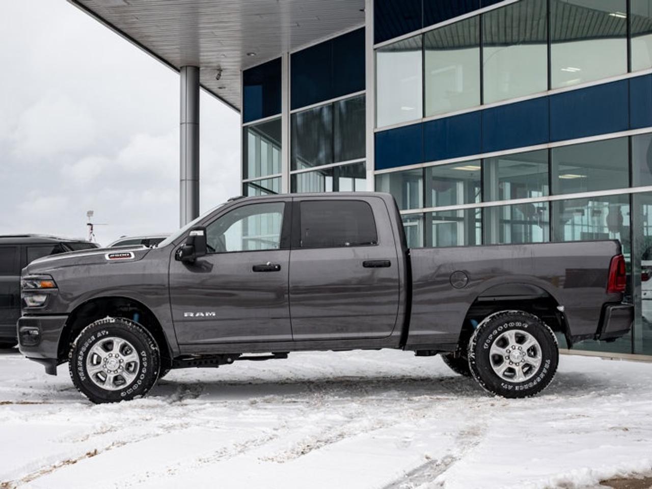 2026 RAM 2500 Big Horn Photo4