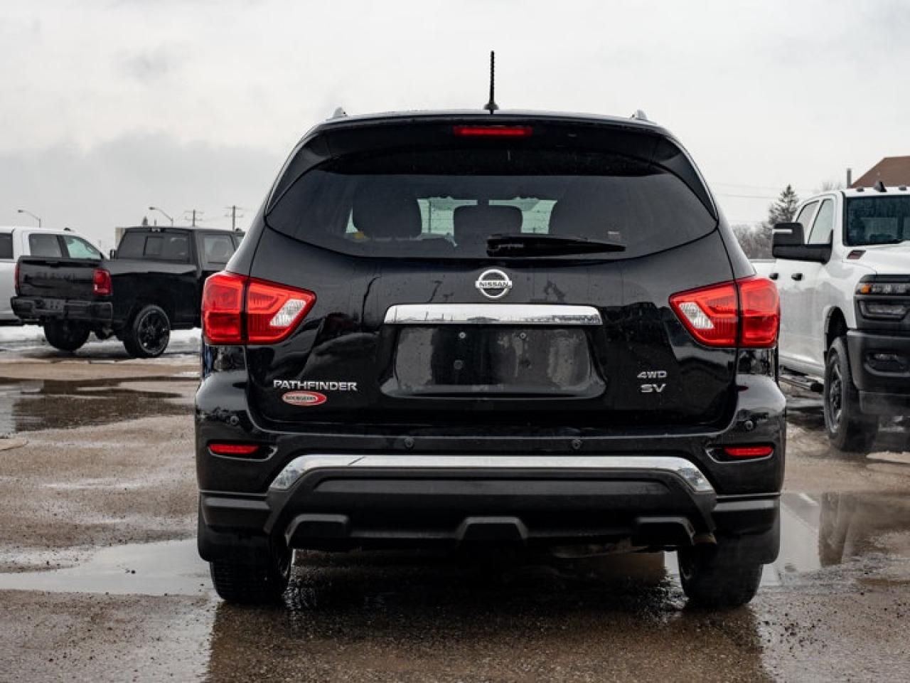 2018 Nissan Pathfinder  Photo