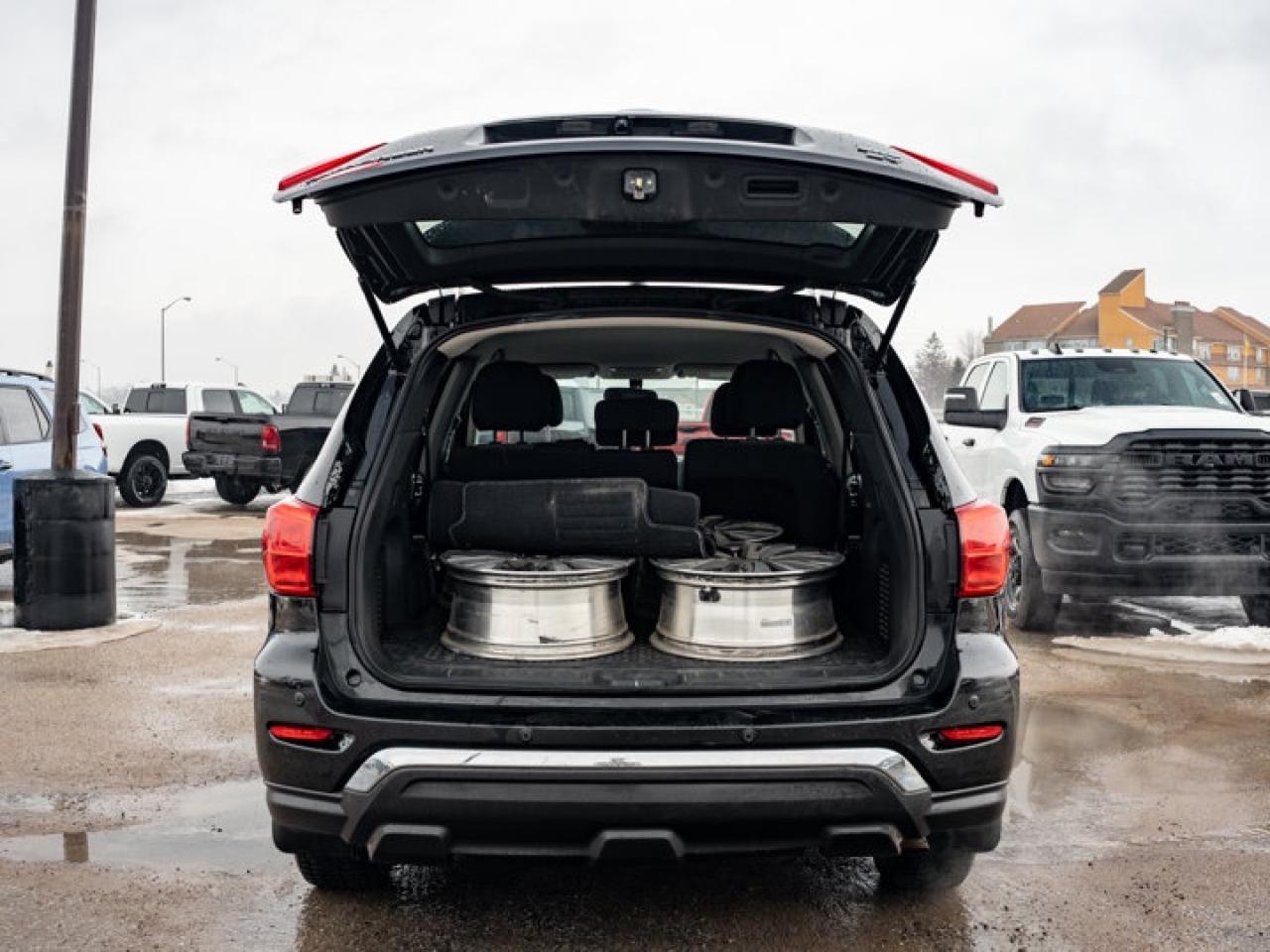 2018 Nissan Pathfinder  Photo