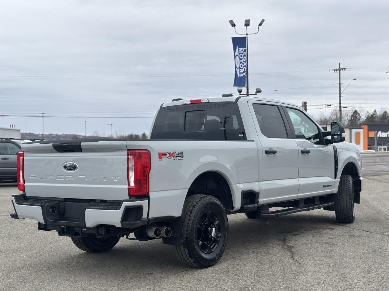 2026 Ford SUPERDUTY F-250® XL Photo3