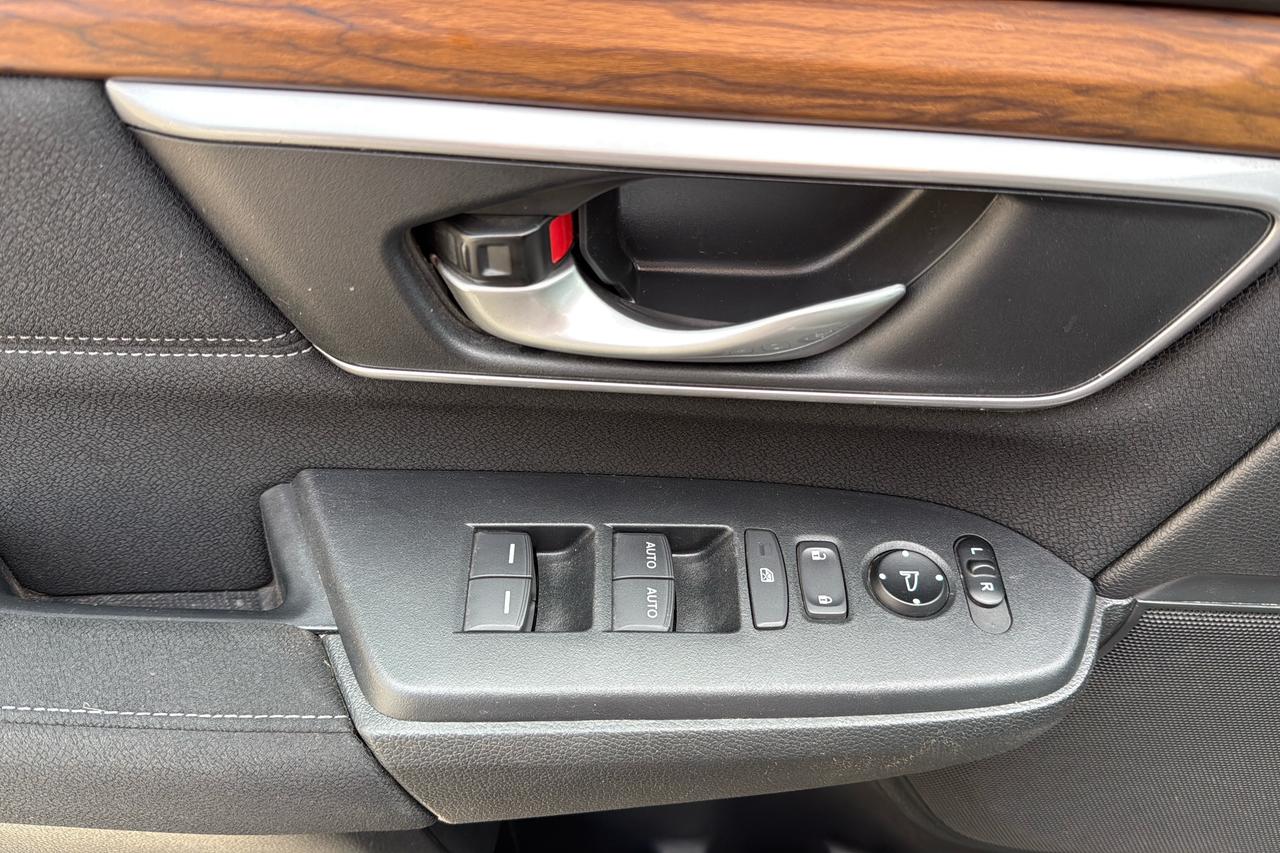 2017 Honda CR-V EX Photo