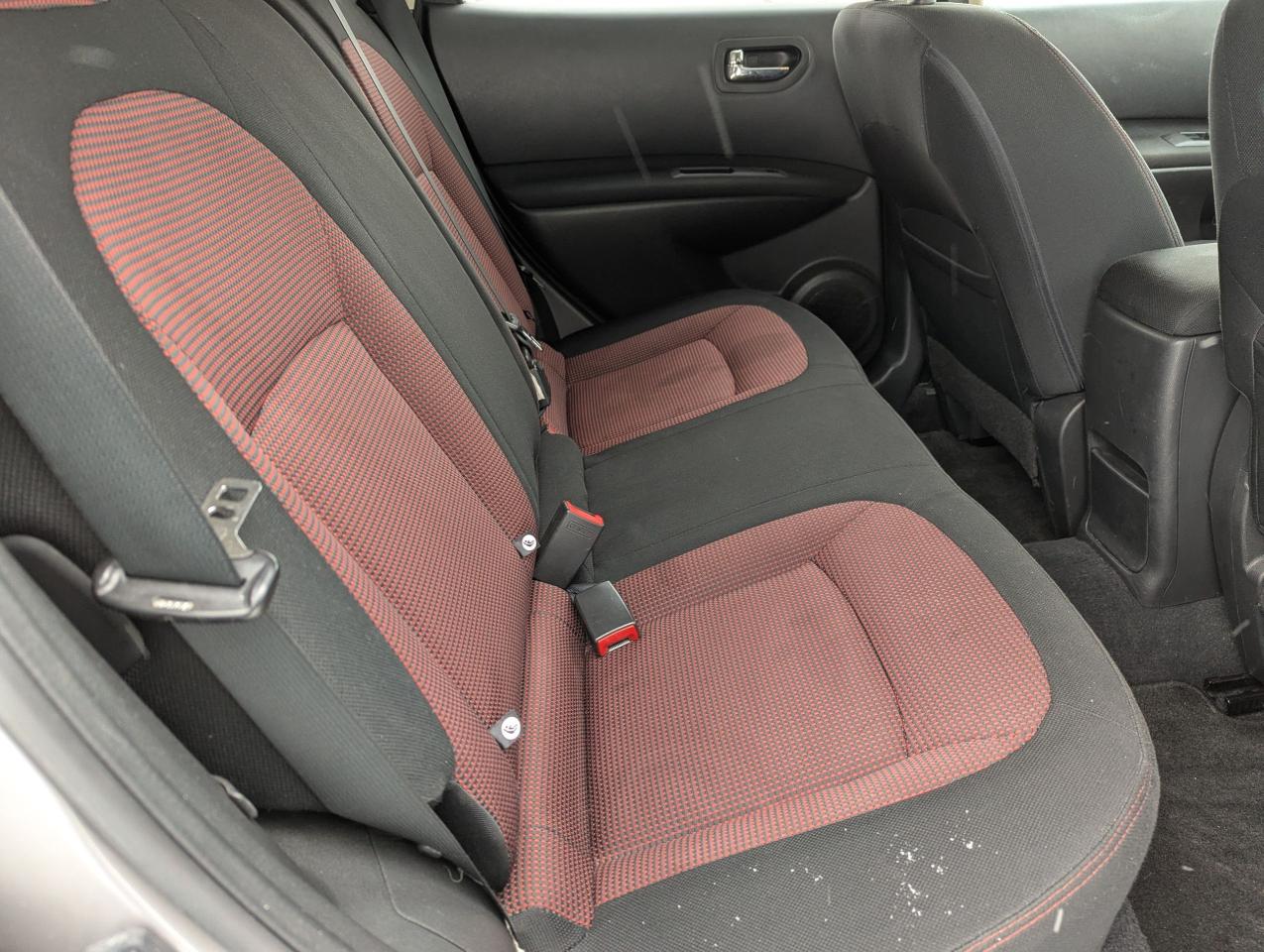 2009 Nissan Rogue "Holy COW" certified + FREE 6M warranty Photo