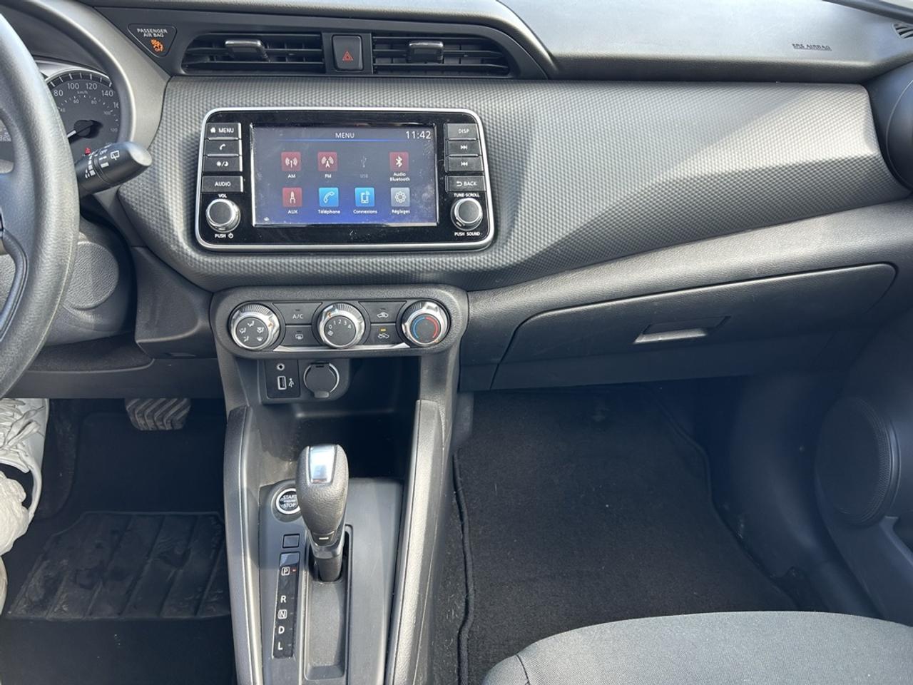 2024 Nissan Kicks S  - Apple CarPlay -  Android Auto Photo