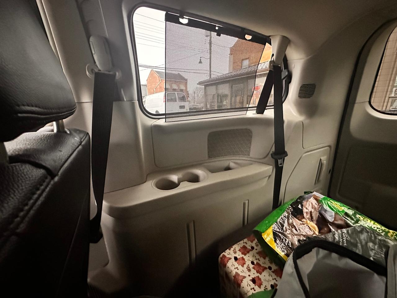 2014 Chrysler Town & Country PREMIUM CHRYSTLER VAN, DVD, WARRANTY AVAB! Photo