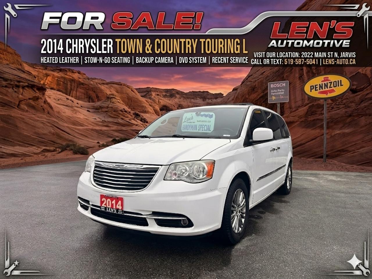 2014 Chrysler Town & Country PREMIUM CHRYSTLER VAN, DVD, WARRANTY AVAB! Photo