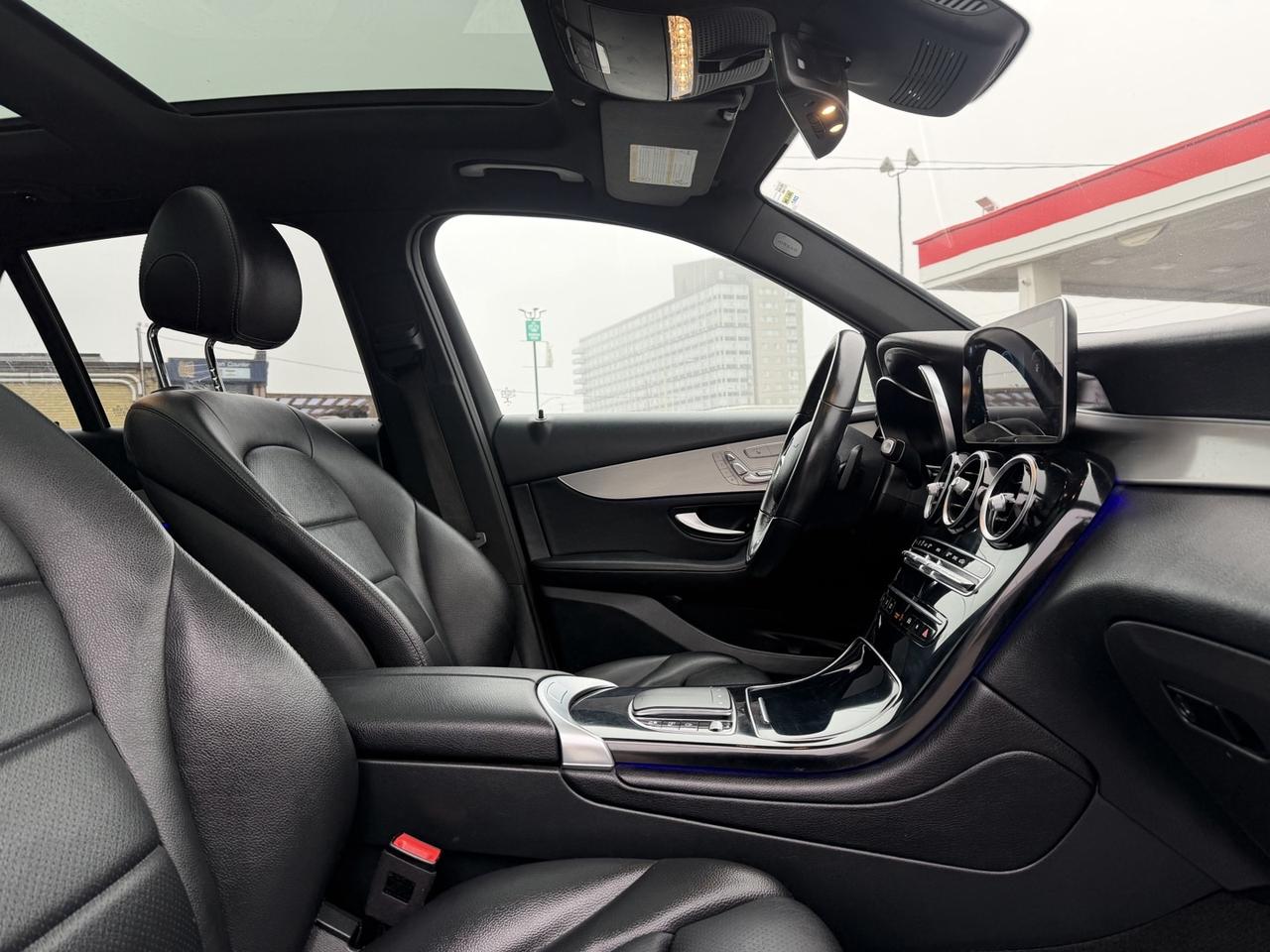 2021 Mercedes-Benz GLC GLC 300 4MATIC SUV Photo