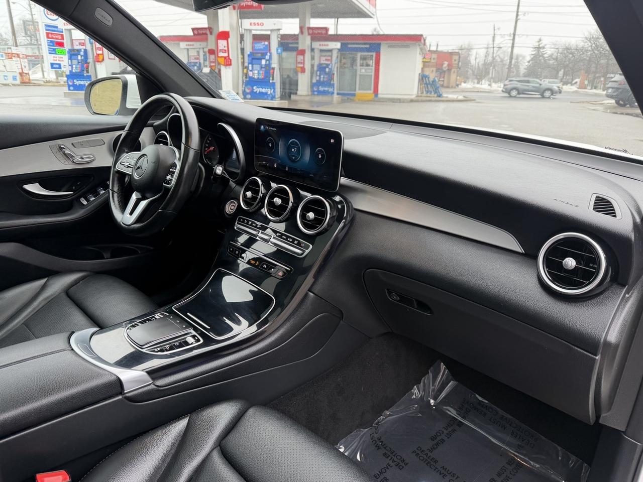 2021 Mercedes-Benz GLC GLC 300 4MATIC SUV Photo