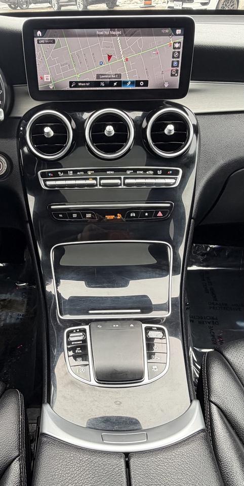 2021 Mercedes-Benz GLC GLC 300 4MATIC SUV Photo
