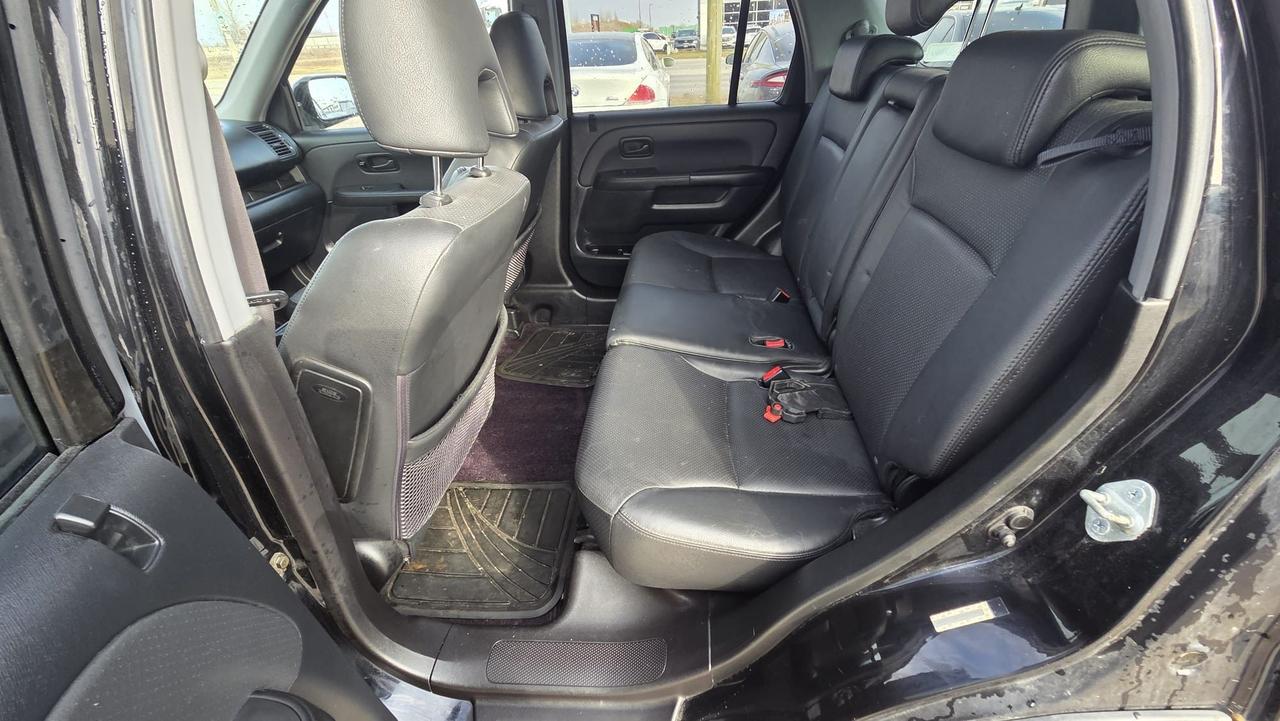 2005 Honda CR-V EX-L, RUNS AND DRIVES WELL, AS IS SPECIAL Photo