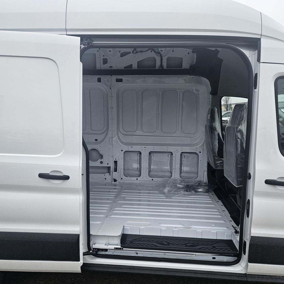 2026 Ford Transit CARGO VAN, HIGH ROOF, EXTENDED FUEL TANK Photo