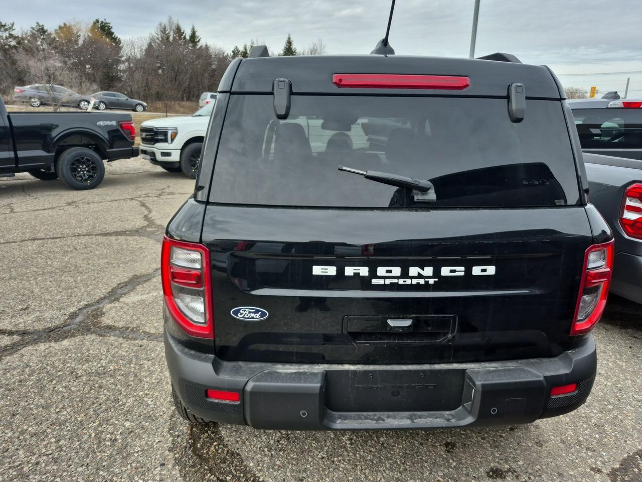2026 Ford Bronco Sport OUTER BANKS, MEMORY DRIVER SEAT, REMOTE START Photo