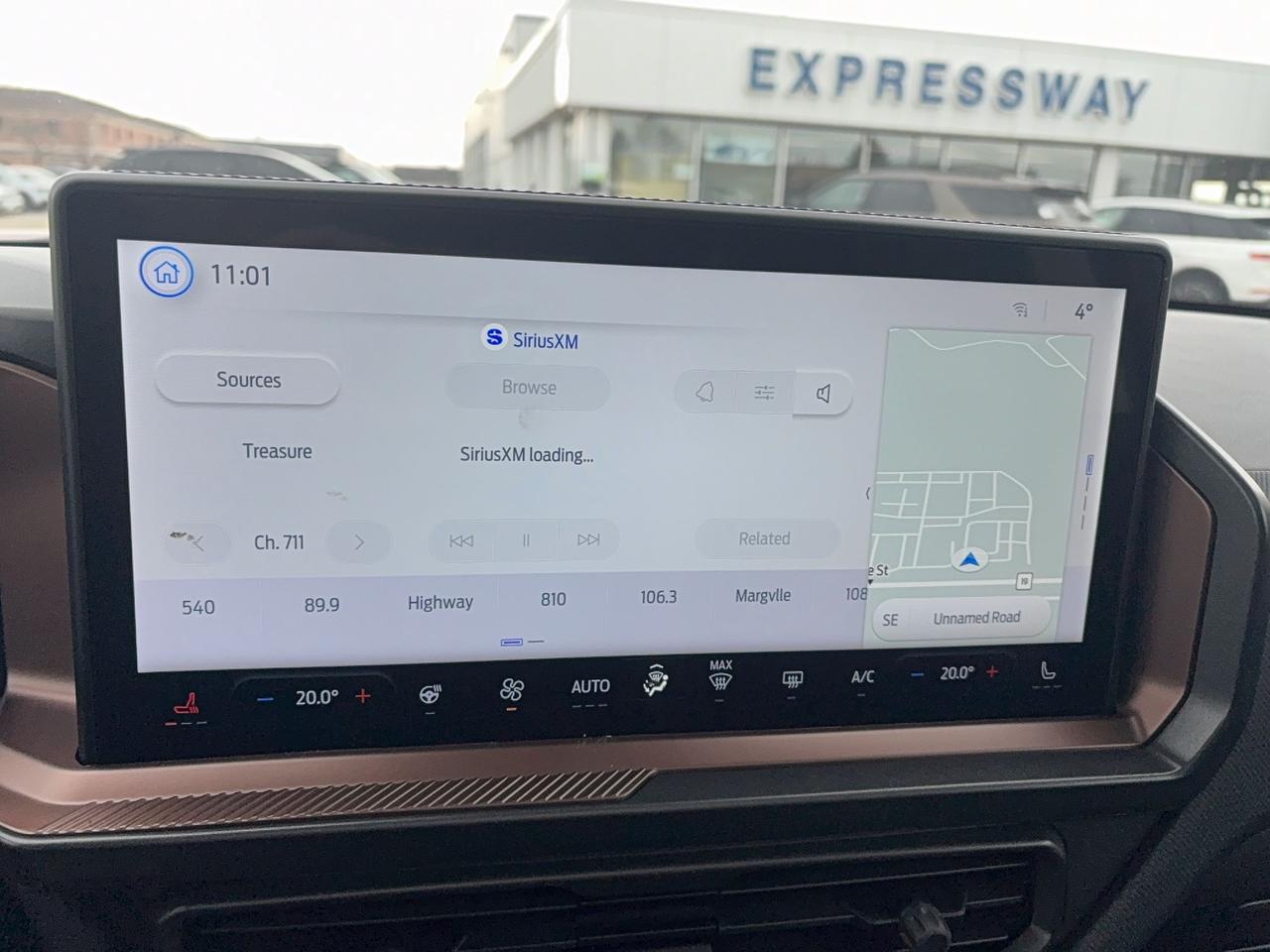 2026 Ford Bronco Sport OUTER BANKS, TECH PKG, MOONROOF, REMOTE START Photo