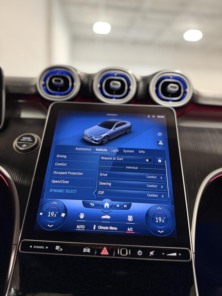 2022 Mercedes-Benz C300 C 300 | AMG PKG | Photo