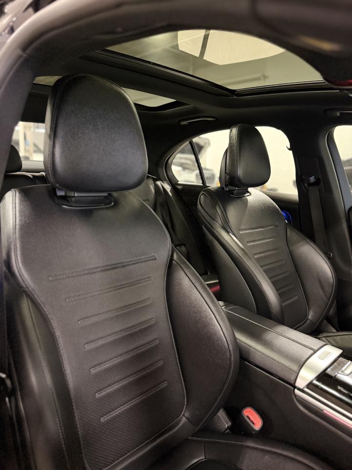 2022 Mercedes-Benz C300 C 300 | AMG PKG | Photo