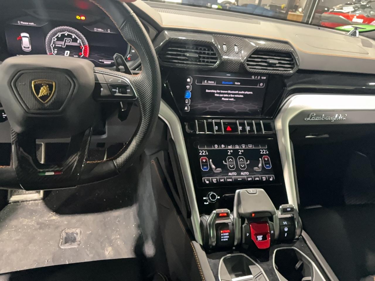 2021 Lamborghini Urus  Photo