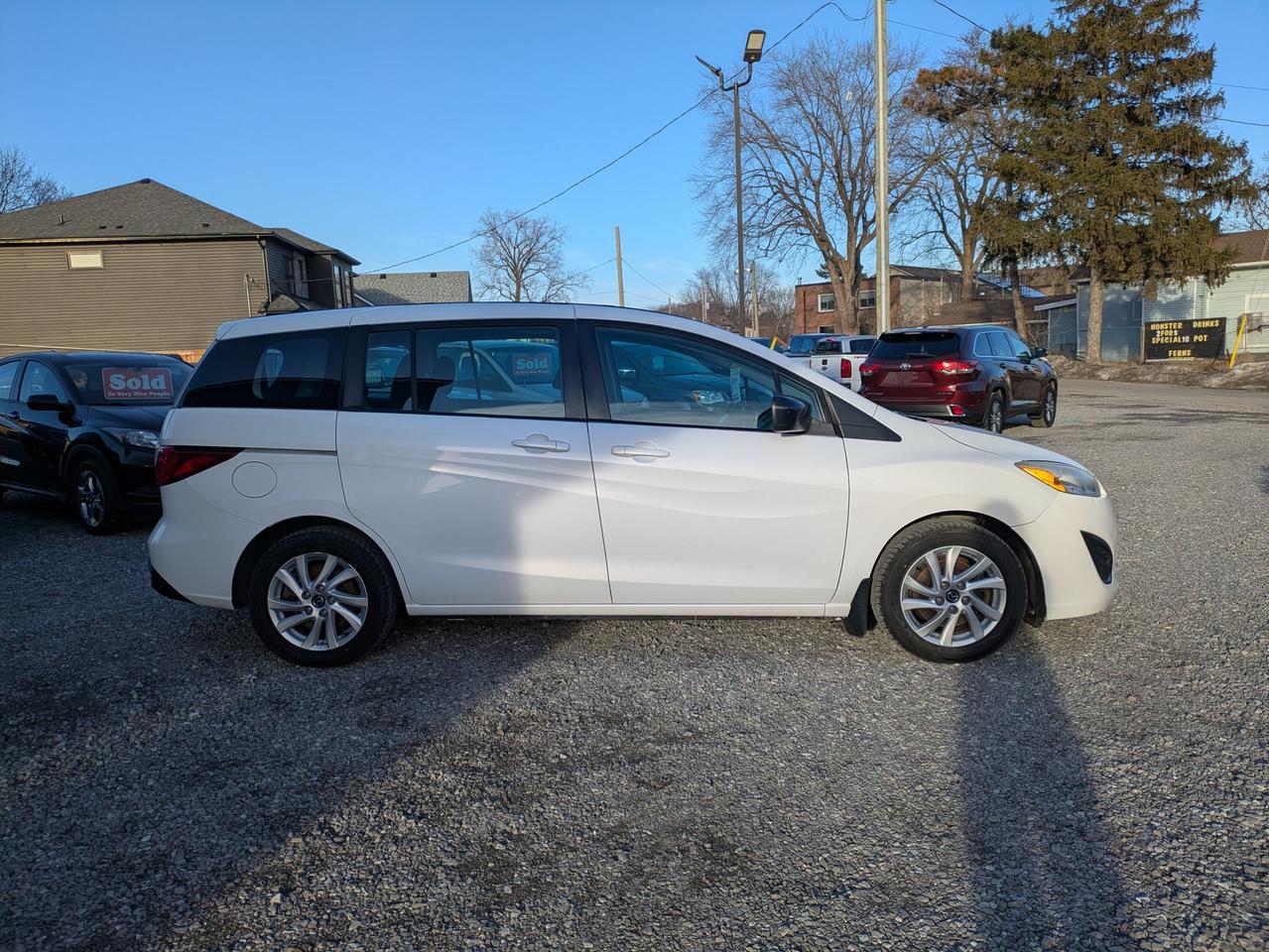 2014 Mazda MAZDA5 4dr Wgn Auto GS Photo