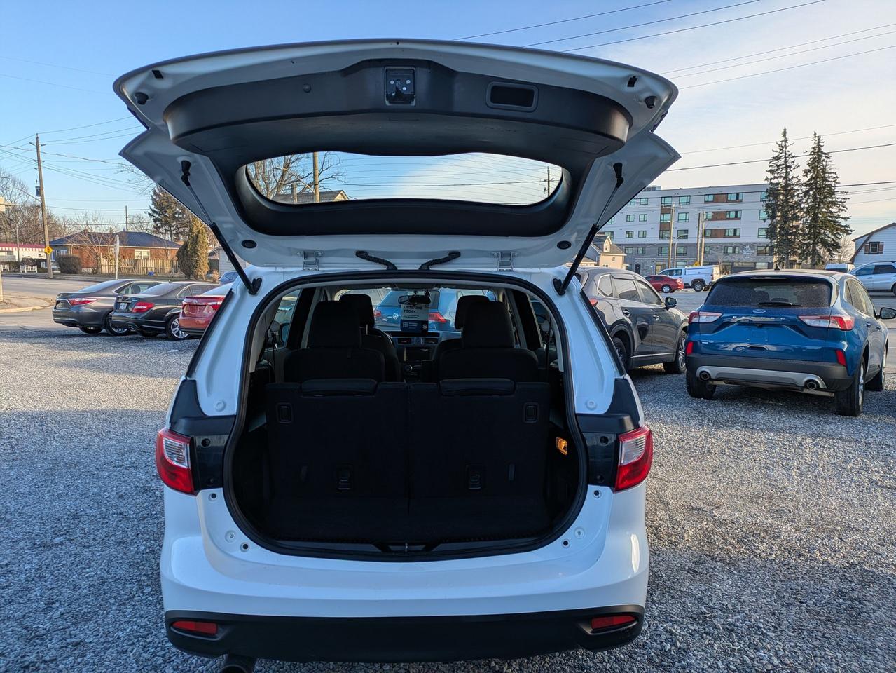 2014 Mazda MAZDA5 4dr Wgn Auto GS Photo