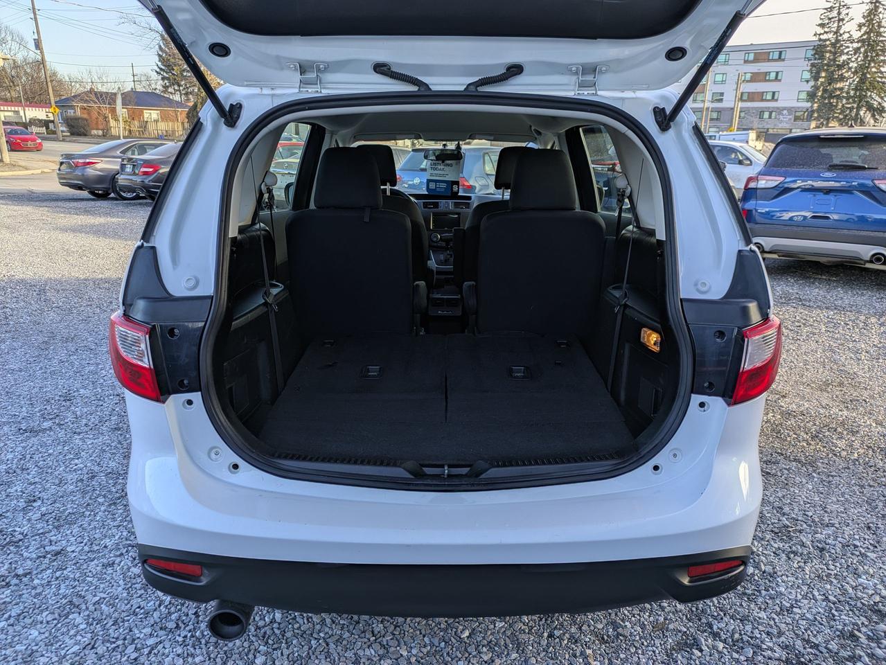 2014 Mazda MAZDA5 4dr Wgn Auto GS Photo