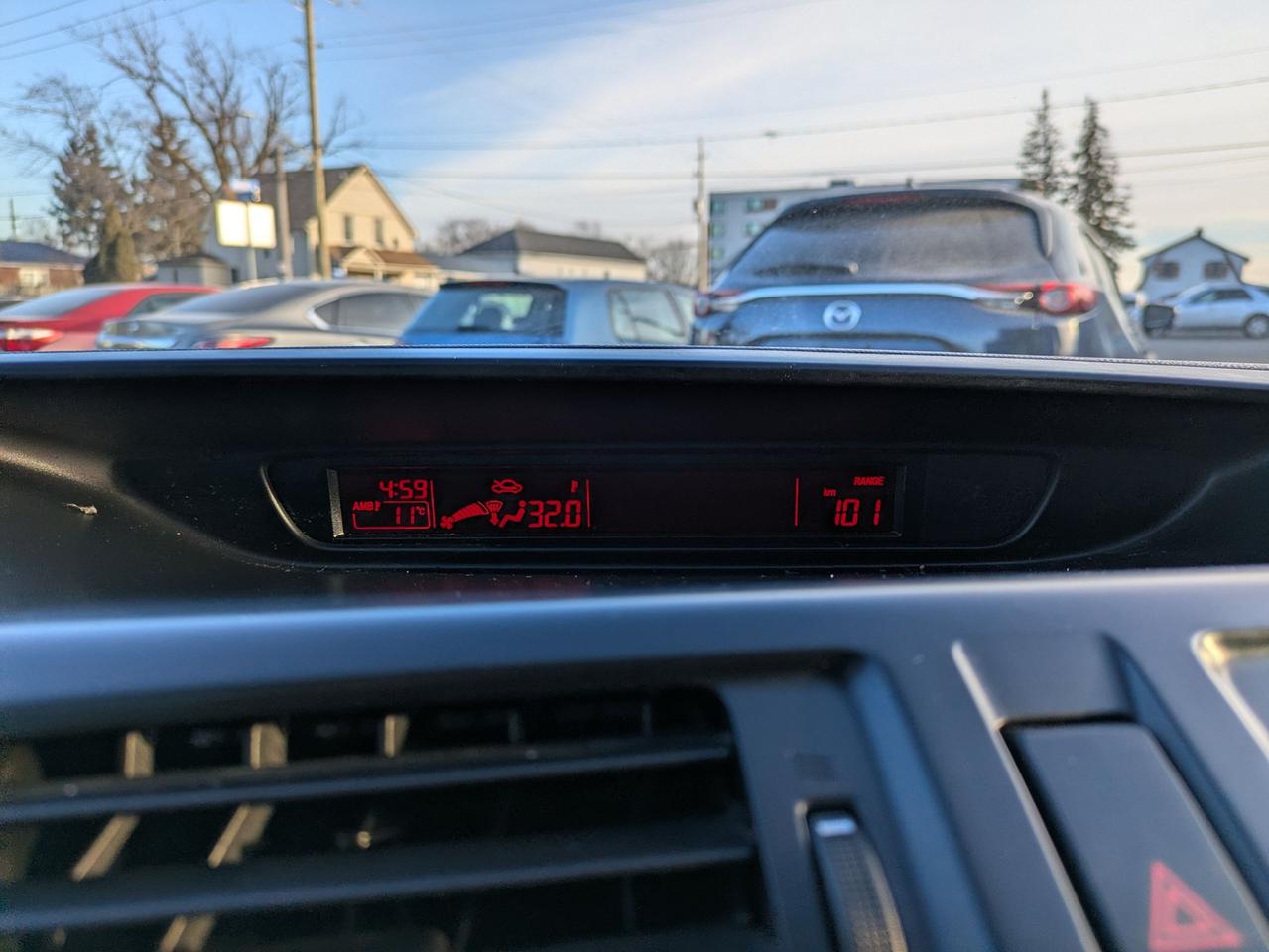 2014 Mazda MAZDA5 4dr Wgn Auto GS Photo