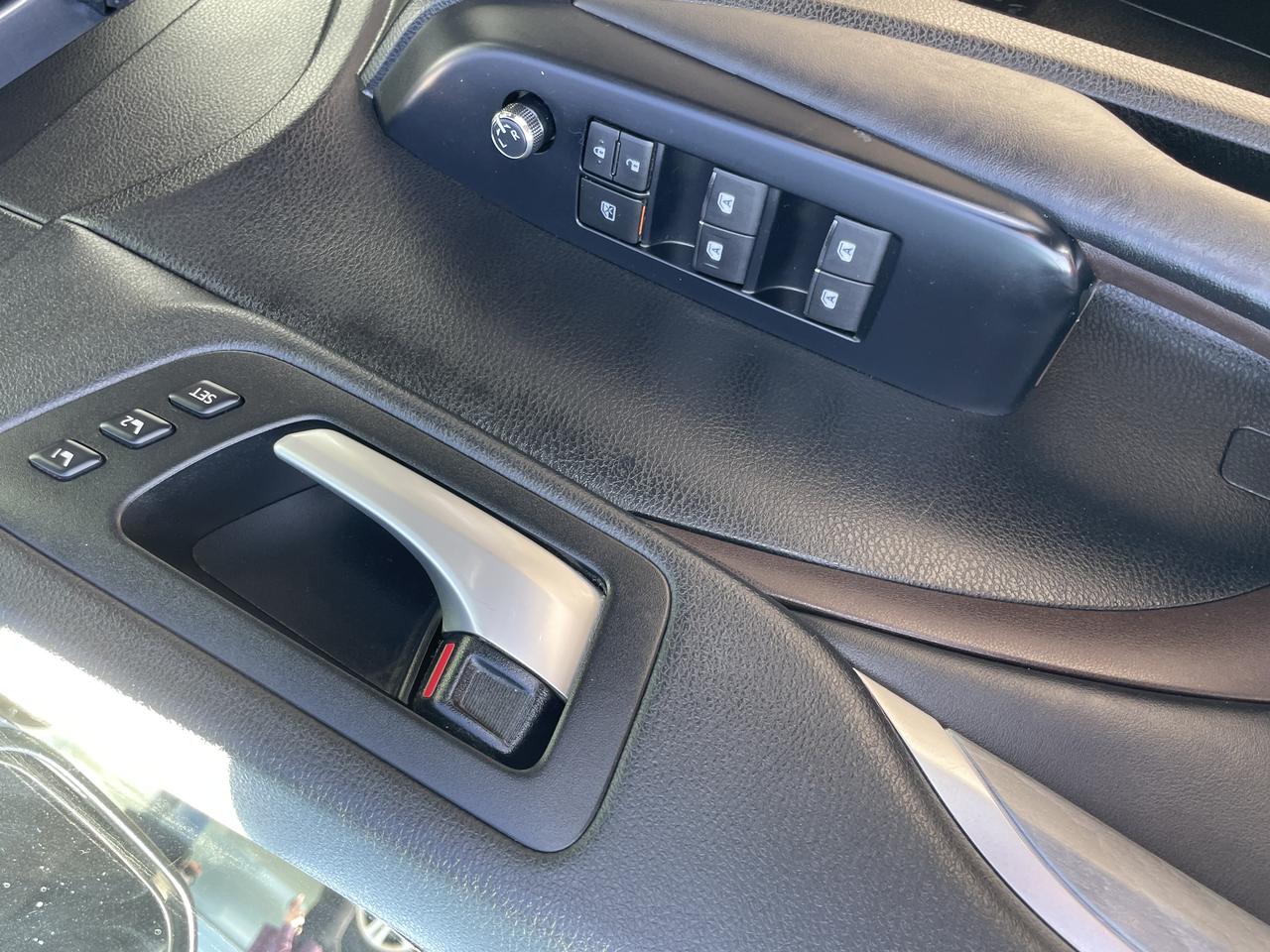 2017 Toyota Highlander Hybrid LIMITED Photo