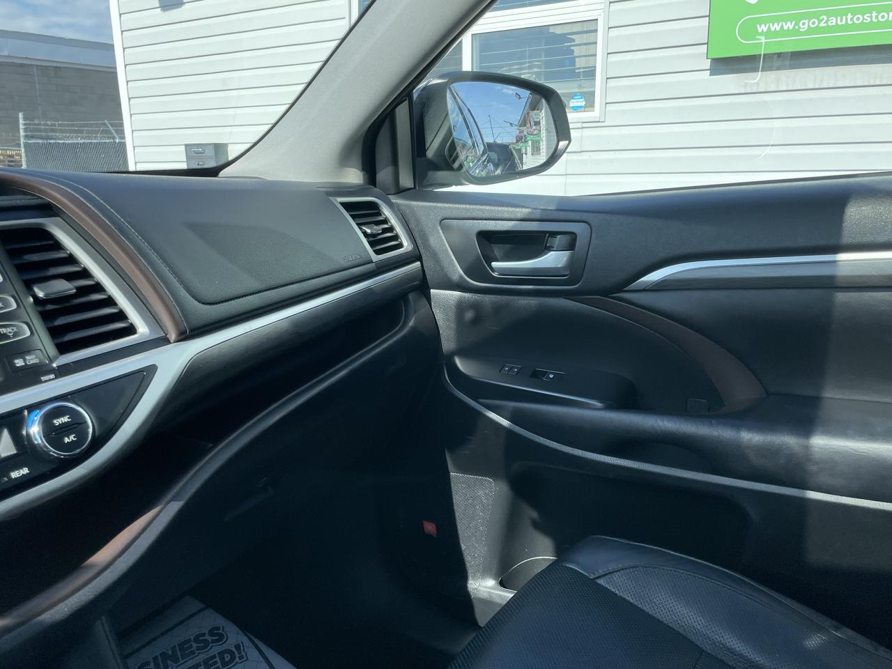 2017 Toyota Highlander Hybrid LIMITED Photo