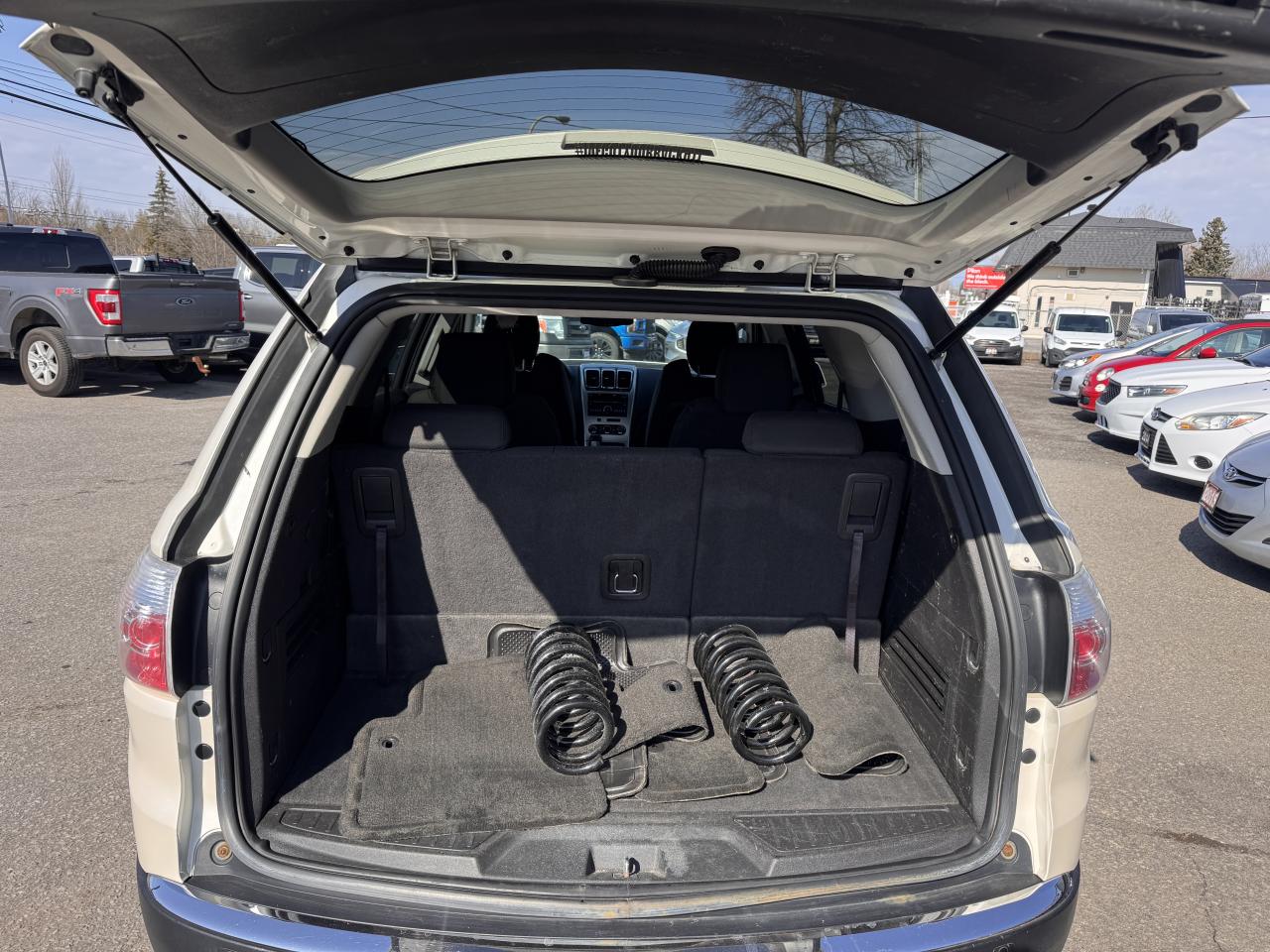 2012 GMC Acadia SLE2 Photo