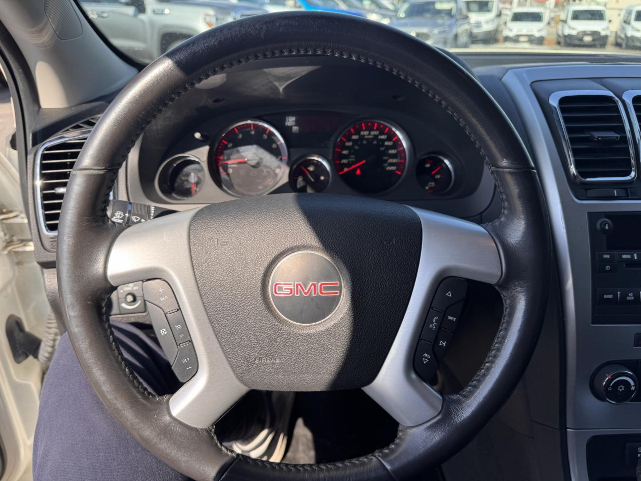 2012 GMC Acadia SLE2 Photo