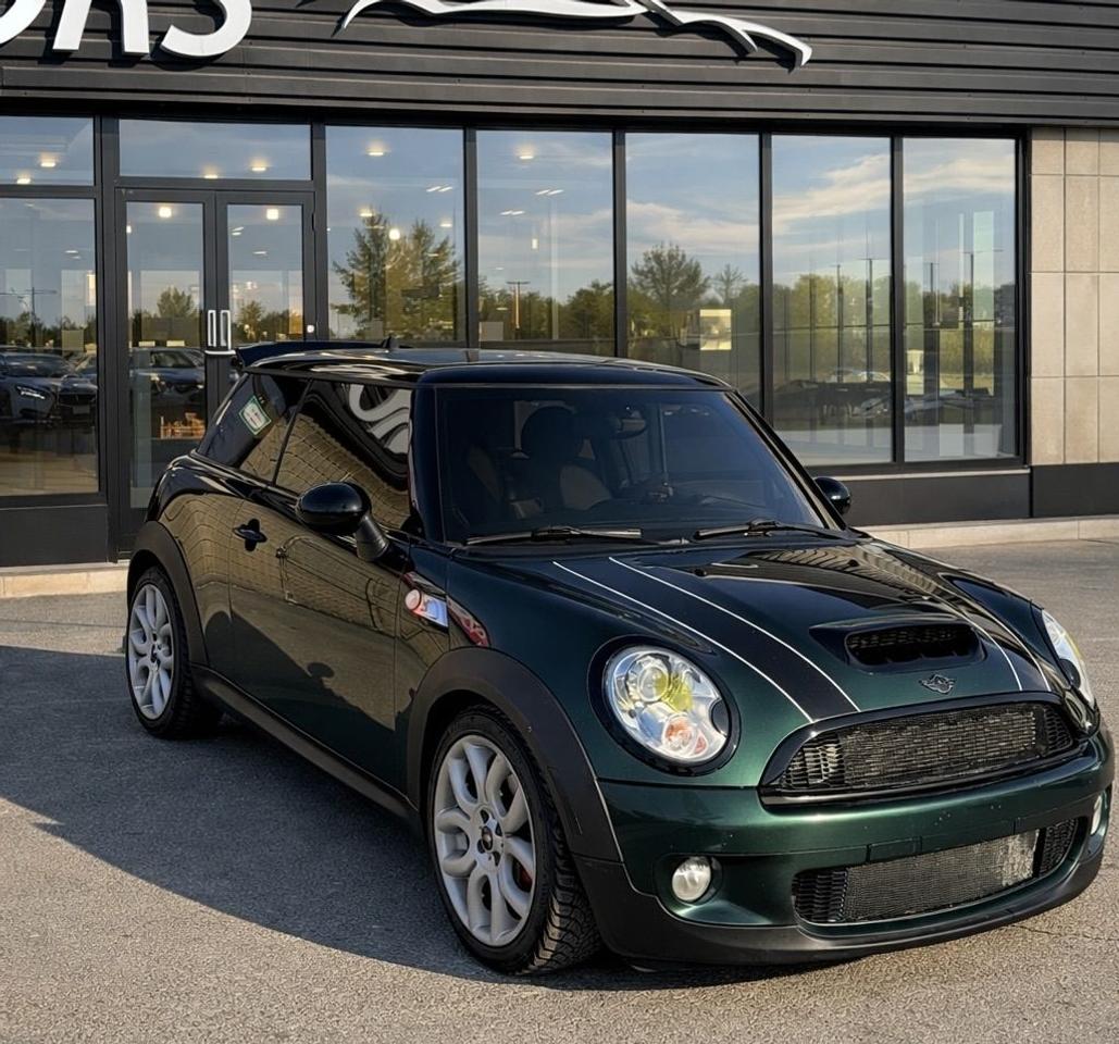 Used 2007 MINI Cooper S for sale in Hamilton, ON