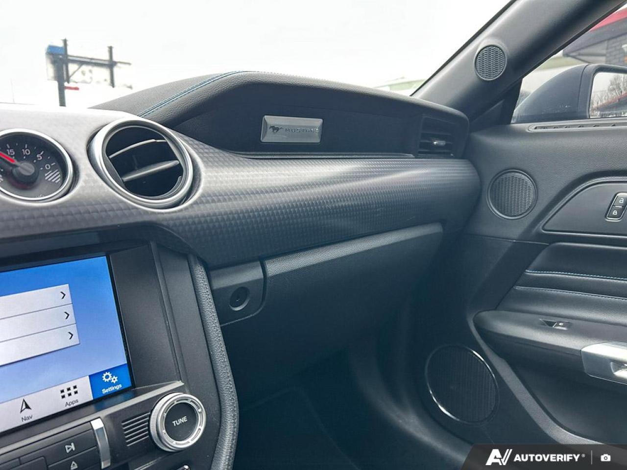 2018 Ford Mustang GT PREMIUM / NO ACCIDENTS / PERFORMANCE PKG / NAV Photo