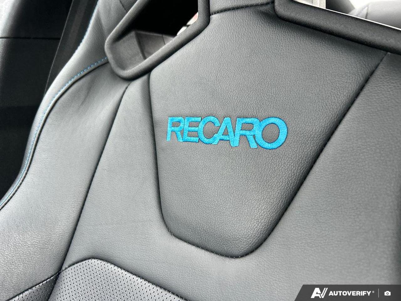 2018 Ford Mustang GT PREMIUM / NO ACCIDENTS / PERFORMANCE PKG / NAV Photo