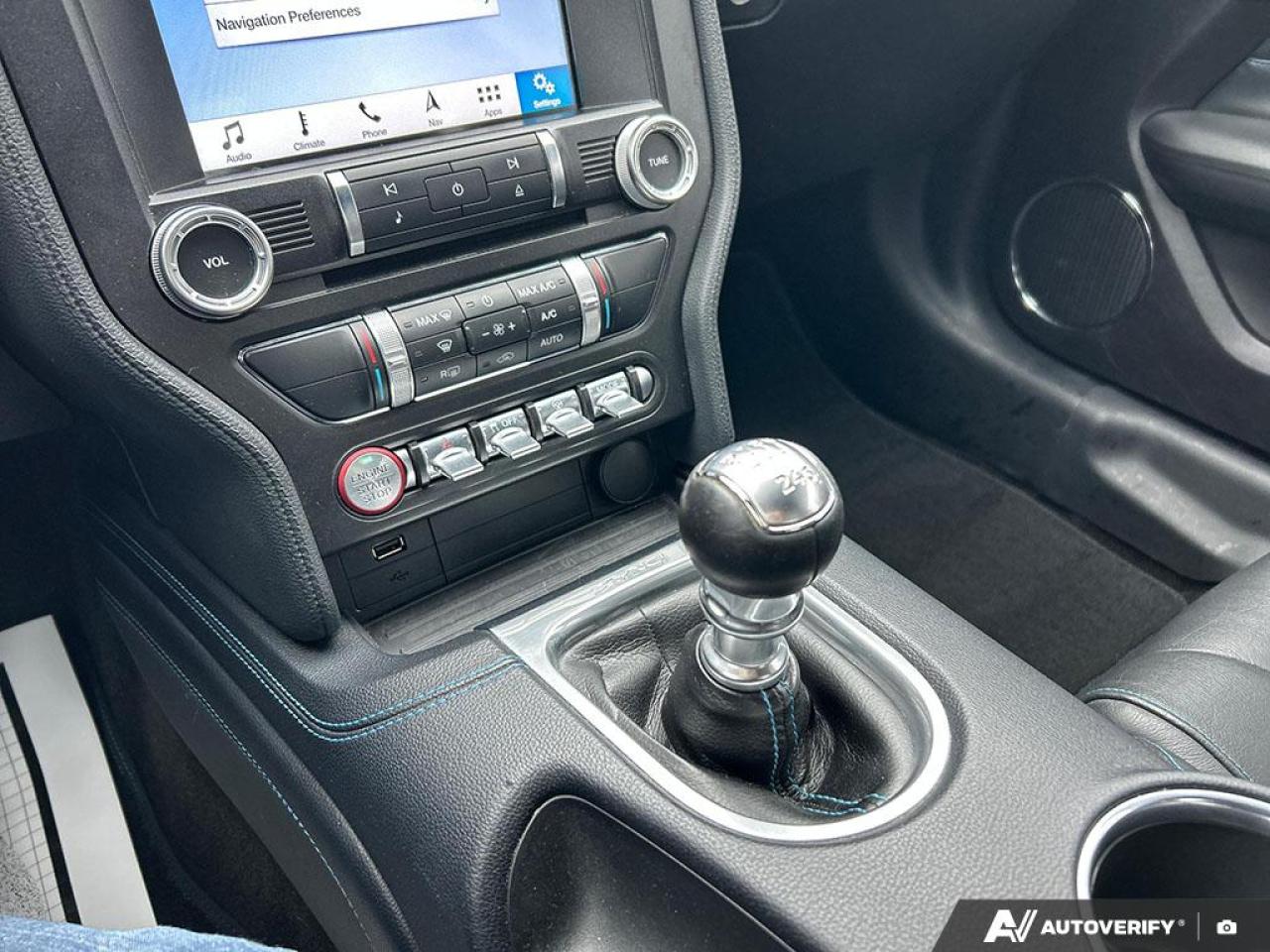 2018 Ford Mustang GT PREMIUM / NO ACCIDENTS / PERFORMANCE PKG / NAV Photo