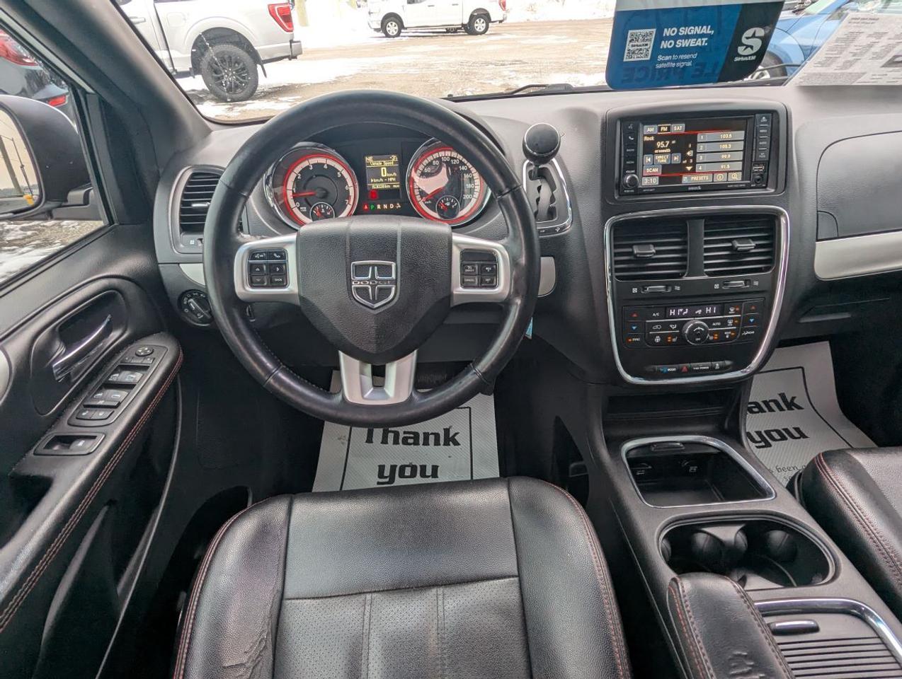 2017 Dodge Grand Caravan GT FULL STOW-N-GO/7 PASSENGER!! Photo