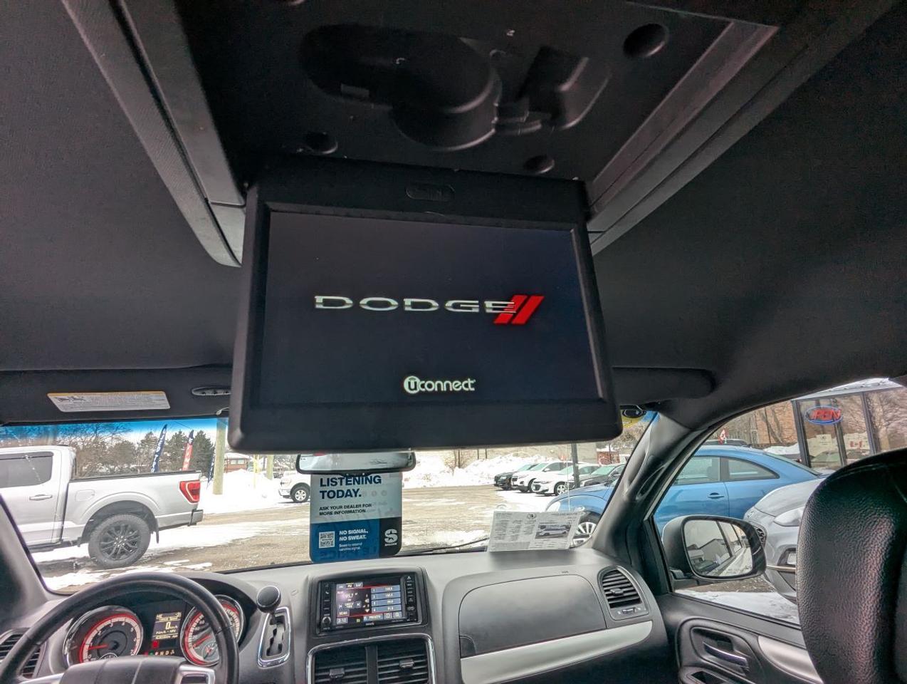 2017 Dodge Grand Caravan GT FULL STOW-N-GO/7 PASSENGER!! Photo