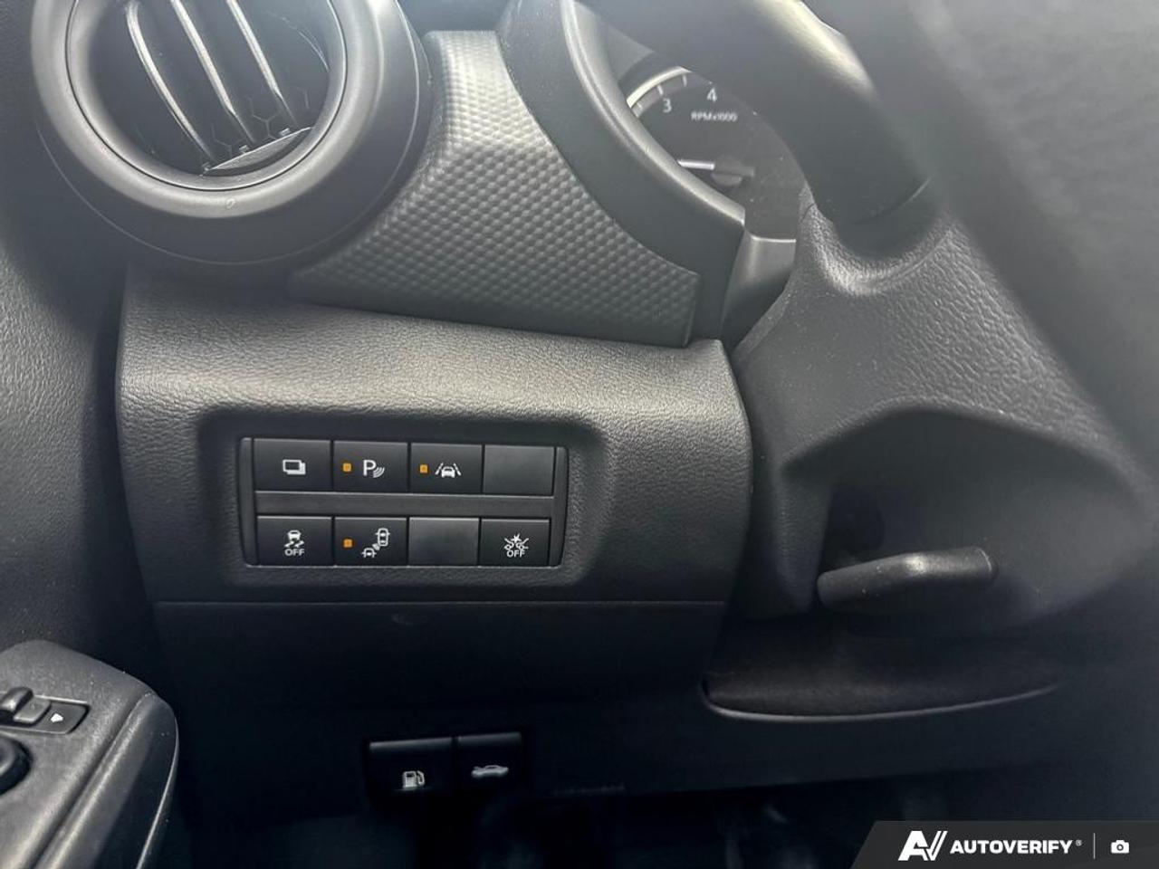 2024 Nissan Kicks S / NO ACCIDENTS / BLINDSPOT DETECTION / BLUETOOTH Photo