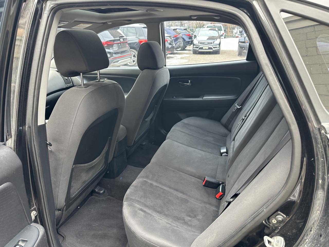 2010 Hyundai Elantra 4dr Sdn Man GL w/Sport Photo