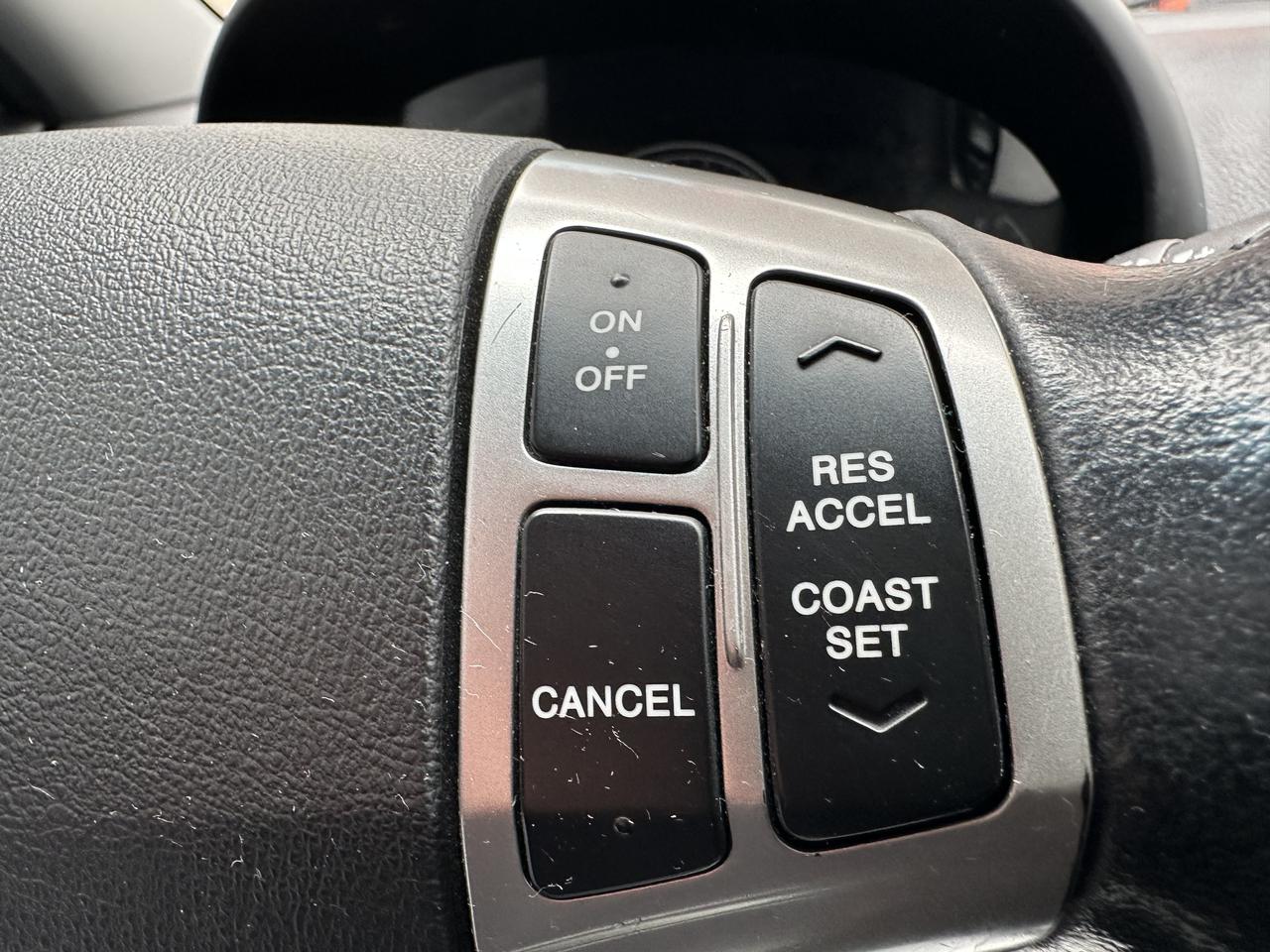 2010 Hyundai Elantra 4dr Sdn Man GL w/Sport Photo