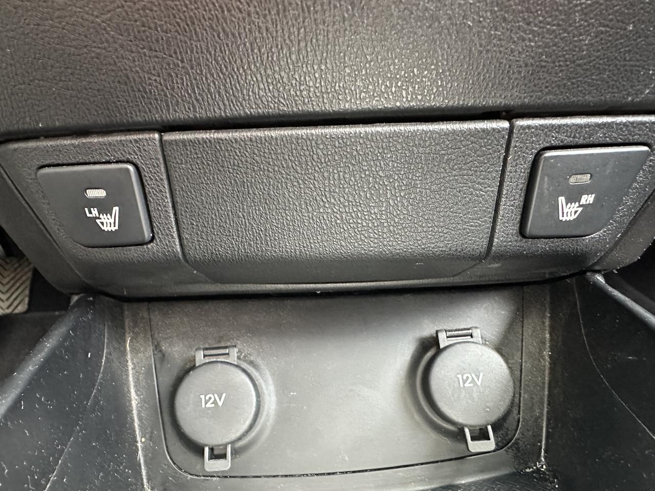 2010 Hyundai Elantra 4dr Sdn Man GL w/Sport Photo