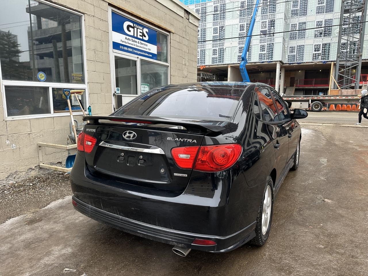 2010 Hyundai Elantra 4dr Sdn Man GL w/Sport Photo